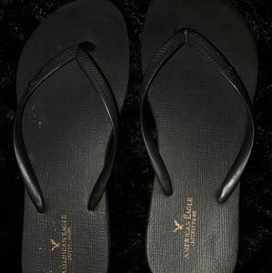 American eagle flip flops